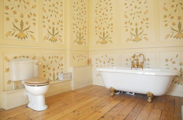 31_bath.jpg